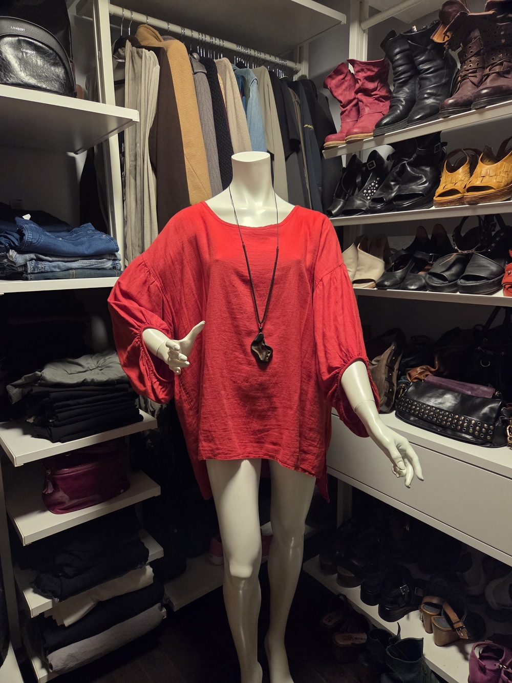 Bellambra Red Linen Woman's Top